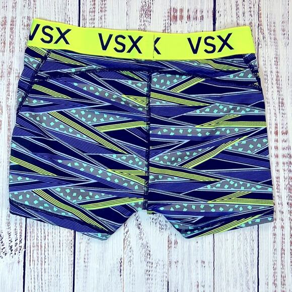 NEW! Victoria’s Secret Sports VSX The Player Hot Short size Medium - Picture 2 of 5